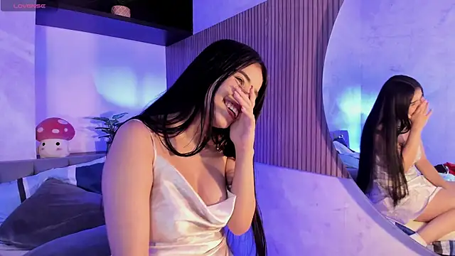 AuroraFiore online show from 03-21-25, 03:44