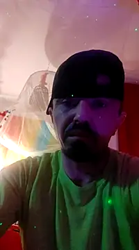 Snapshot of HungJonny99 chatting on 03-03-25, 05:53 HungJonny99 online show from 03-03-25, 05:53