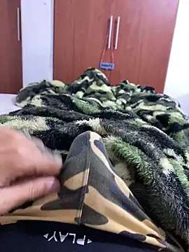 dantedesirexx online show from 02-02-25, 01:45