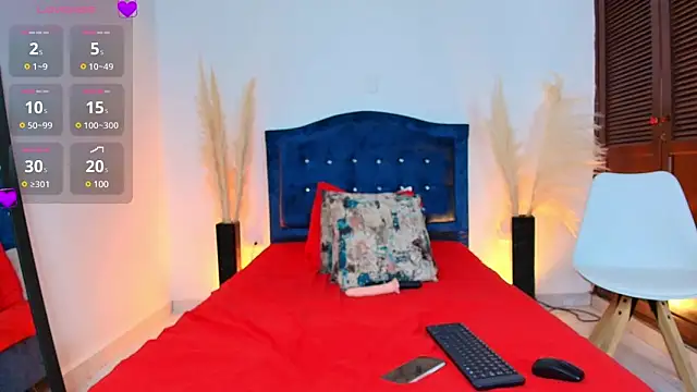 Snapshot of maddie_swift chatting on 02-07-25, 07:38 maddie swift online show from 02-07-25, 07:38