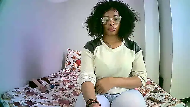 Down to earth girl online show from 12-17-24, 02:11