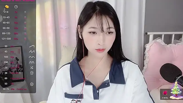 -Jolene-688- online show from 01-07-25, 11:45