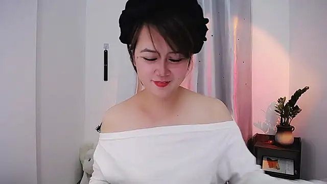 Fan ting online show from 01-18-25, 10:28