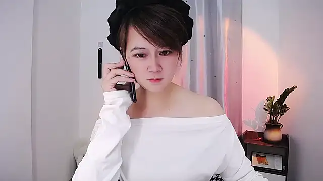 Fan ting online show from 01-21-25, 02:05