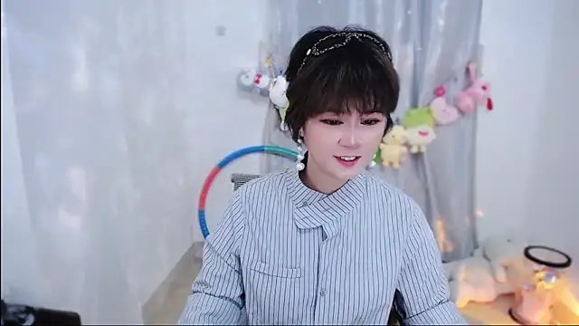 Fan ting online show from 10-25-25, 02:52