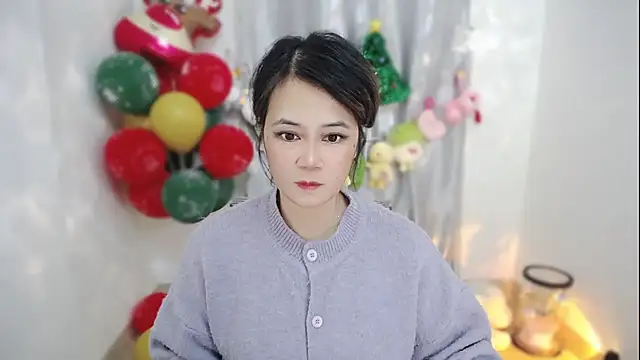 Snapshot of Fan_ting chatting on 12-23-25, 02:53 Fan ting online show from 12-23-25, 02:53