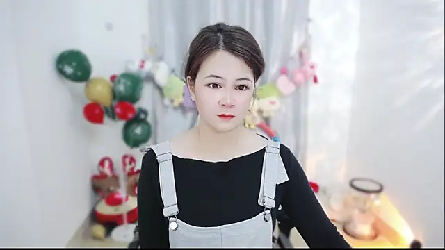 Snapshot of Fan_ting chatting on 02-13-26, 02:29 Fan ting online show from 02-13-26, 02:29