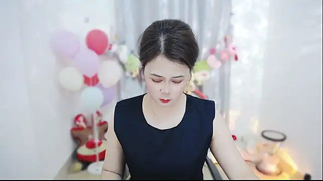 Snapshot of Fan_ting chatting on 02-24-26, 02:53 Fan ting online show from 02-24-26, 02:53