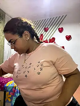 Evabigass online show from 11-28-25, 10:45