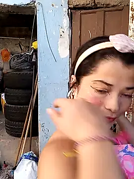 Elvishcassie  online show from 01-20-25, 04:55