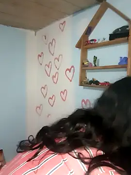 Elvishcassie  online show from 02-11-25, 08:52