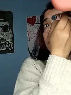 Elvishcassie  online show from 02-20-25, 12:52