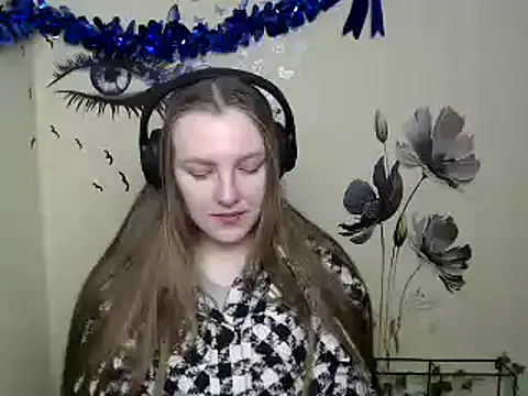 Snapshot of _AlMamiyy_ chatting on 01-07-25, 01:57 AlMamiyy online show from 01-07-25, 01:57