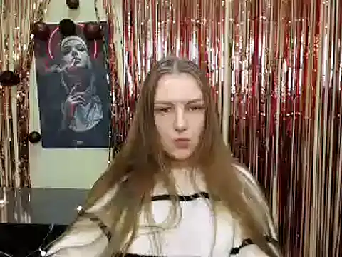 Snapshot of _AlMamiyy_ chatting on 01-14-25, 03:04 AlMamiyy online show from 01-14-25, 03:04