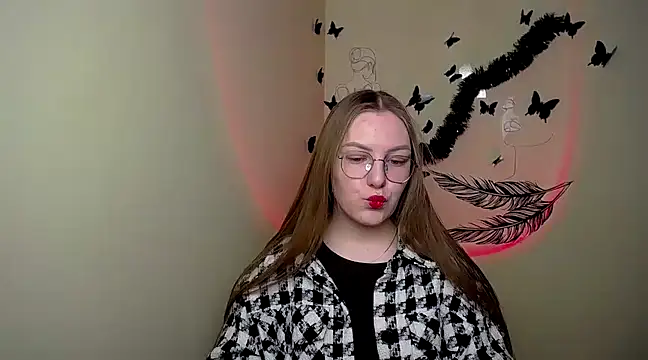 Snapshot of _AlMamiyy_ chatting on 02-07-25, 01:53 AlMamiyy online show from 02-07-25, 01:53