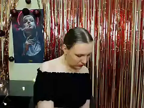 Snapshot of _AlMamiyy_ chatting on 02-13-25, 04:39 AlMamiyy online show from 02-13-25, 04:39