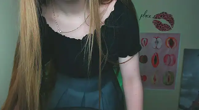 Snapshot of _AlMamiyy_ chatting on 02-14-25, 01:45 AlMamiyy online show from 02-14-25, 01:45