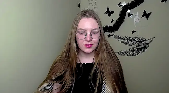 Snapshot of _AlMamiyy_ chatting on 02-24-25, 01:24 AlMamiyy online show from 02-24-25, 01:24