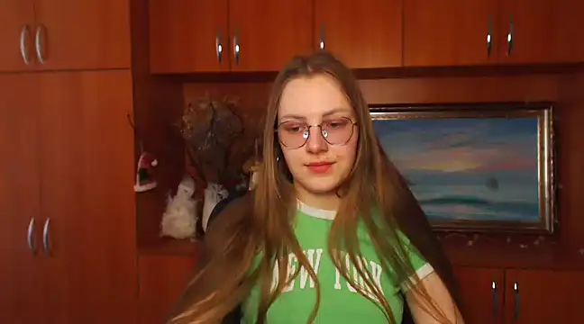 Snapshot of _AlMamiyy_ chatting on 02-25-25, 01:28 AlMamiyy online show from 02-25-25, 01:28