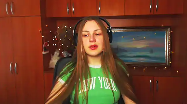 Snapshot of _AlMamiyy_ chatting on 03-04-25, 01:28 AlMamiyy online show from 03-04-25, 01:28