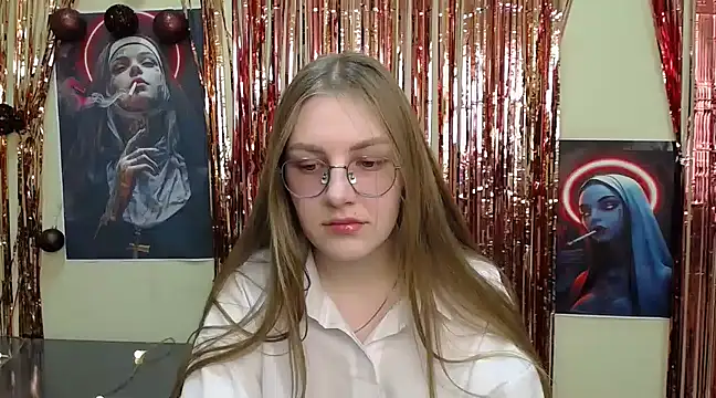 Snapshot of _AlMamiyy_ chatting on 03-07-25, 01:18 AlMamiyy online show from 03-07-25, 01:18