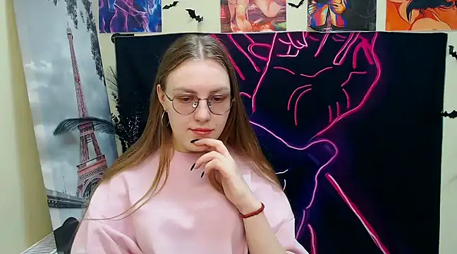 Snapshot of _AlMamiyy_ chatting on 03-10-25, 08:15 AlMamiyy online show from 03-10-25, 08:15