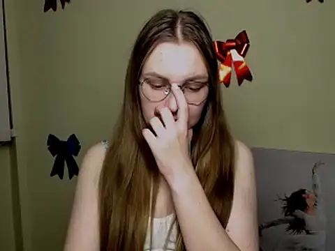 Snapshot of _AlMamiyy_ chatting on 03-16-25, 04:45 AlMamiyy online show from 03-16-25, 04:45