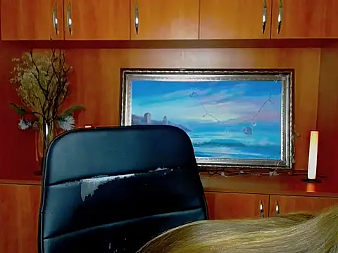 Snapshot of _AlMamiyy_ chatting on 10-07-25, 01:52 AlMamiyy online show from 10-07-25, 01:52