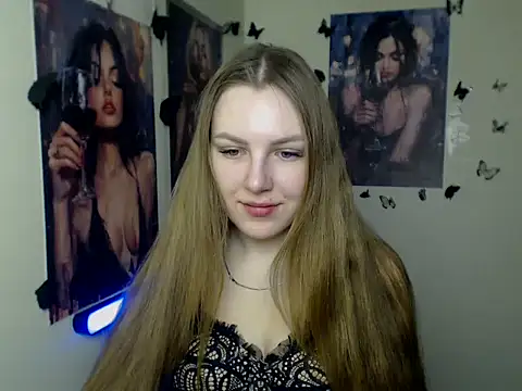 Snapshot of _AlMamiyy_ chatting on 11-22-25, 01:43 AlMamiyy online show from 11-22-25, 01:43