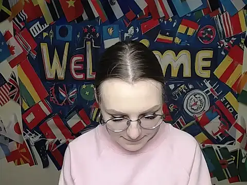 Snapshot of _AlMamiyy_ chatting on 12-15-25, 01:48 AlMamiyy online show from 12-15-25, 01:48