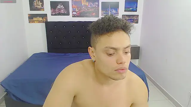 Snapshot of Booy_Hott chatting on 12-07-24, 06:15 Booy Hott online show from 12-07-24, 06:15