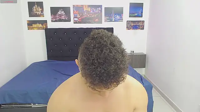 Snapshot of Booy_Hott chatting on 12-11-24, 06:52 Booy Hott online show from 12-11-24, 06:52