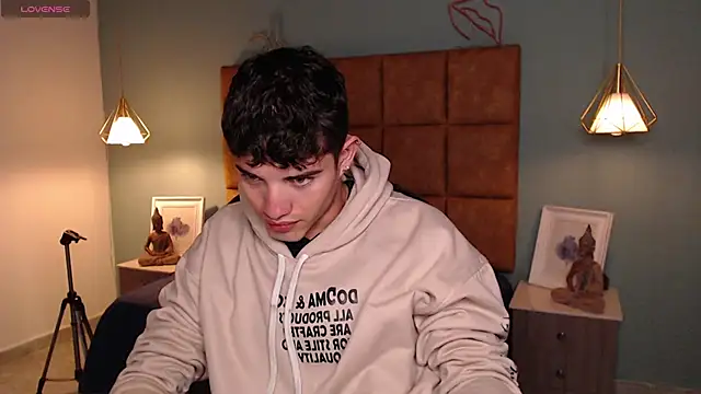 AlejooTwink online show from 02-09-25, 11:25