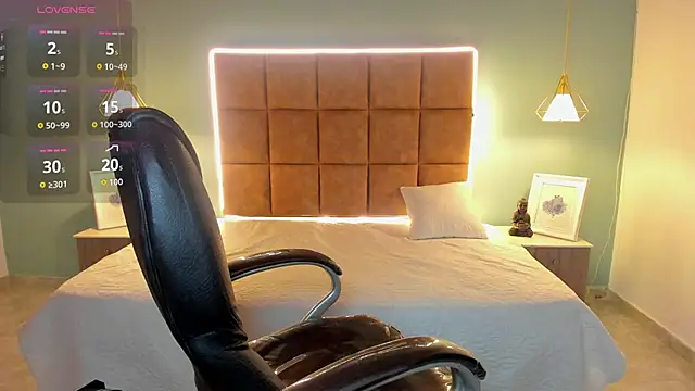 AlejooTwink online show from 11-20-25, 02:45