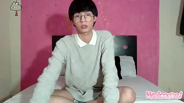 Snapshot of seung_vinblue chatting on 01-05-25, 12:52 seung vinblue online show from 01-05-25, 12:52