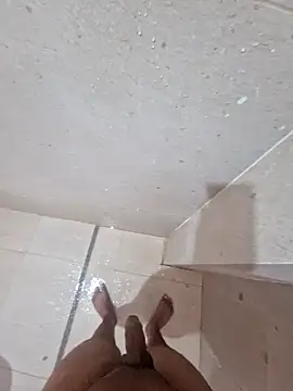 Snapshot of vivanpraj999 chatting on 11-05-25, 04:23 vivanpraj999 online show from 11-05-25, 04:23