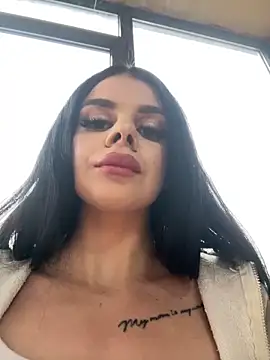 Snapshot of IvyRaven chatting on 03-02-25, 06:05 IvyRaven online show from 03-02-25, 06:05