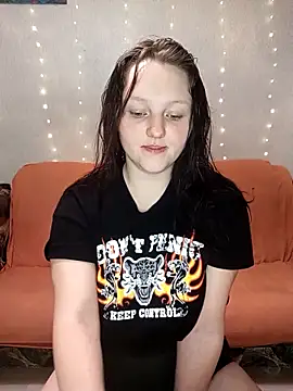 Snapshot of Aria__Dark chatting on 12-10-24, 11:51 Aria  Dark online show from 12-10-24, 11:51