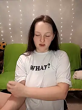 Snapshot of Aria__Dark chatting on 12-12-24, 11:25 Aria  Dark online show from 12-12-24, 11:25