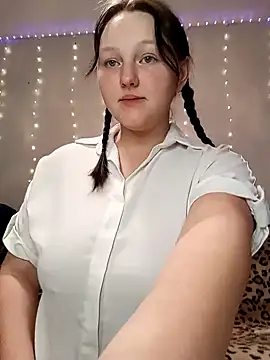 Snapshot of Aria__Dark chatting on 12-16-24, 11:39 Aria  Dark online show from 12-16-24, 11:39