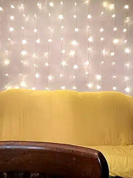 Snapshot of Aria__Dark chatting on 02-08-25, 10:08 Aria  Dark online show from 02-08-25, 10:08