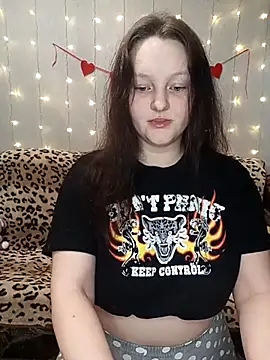 Snapshot of Aria__Dark chatting on 03-03-25, 08:11 Aria  Dark online show from 03-03-25, 08:11