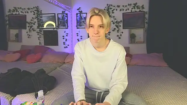 Ron Vils online show from 01-18-25, 02:36