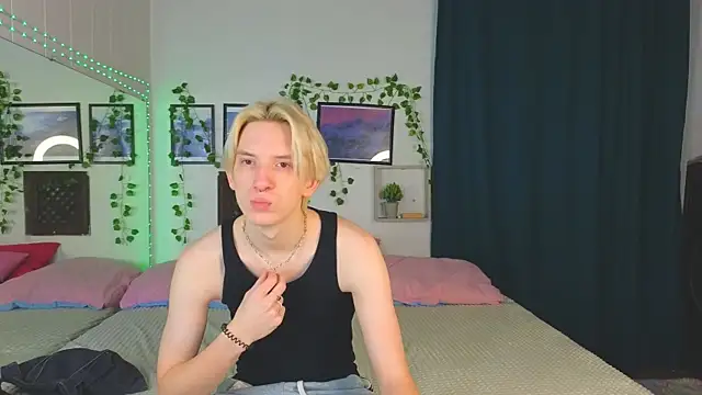 Ron Vils online show from 01-26-25, 02:45