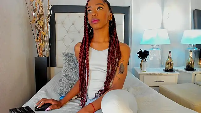 GaleHodge online show from 10-13-25, 01:00