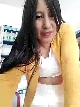 Snapshot of Megan_jennerr chatting on 01-27-25, 04:22 Megan jennerr online show from 01-27-25, 04:22