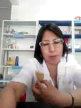 Snapshot of Megan_jennerr chatting on 03-14-25, 02:41 Megan jennerr online show from 03-14-25, 02:41