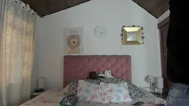 CelessteRedds online show from 09-09-25, 11:21