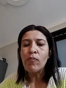 Slut Milf  online show from 01-05-25, 10:08