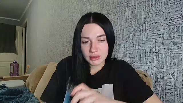 Snapshot of Liana_diva chatting on 02-22-26, 07:01 Liana diva online show from 02-22-26, 07:01